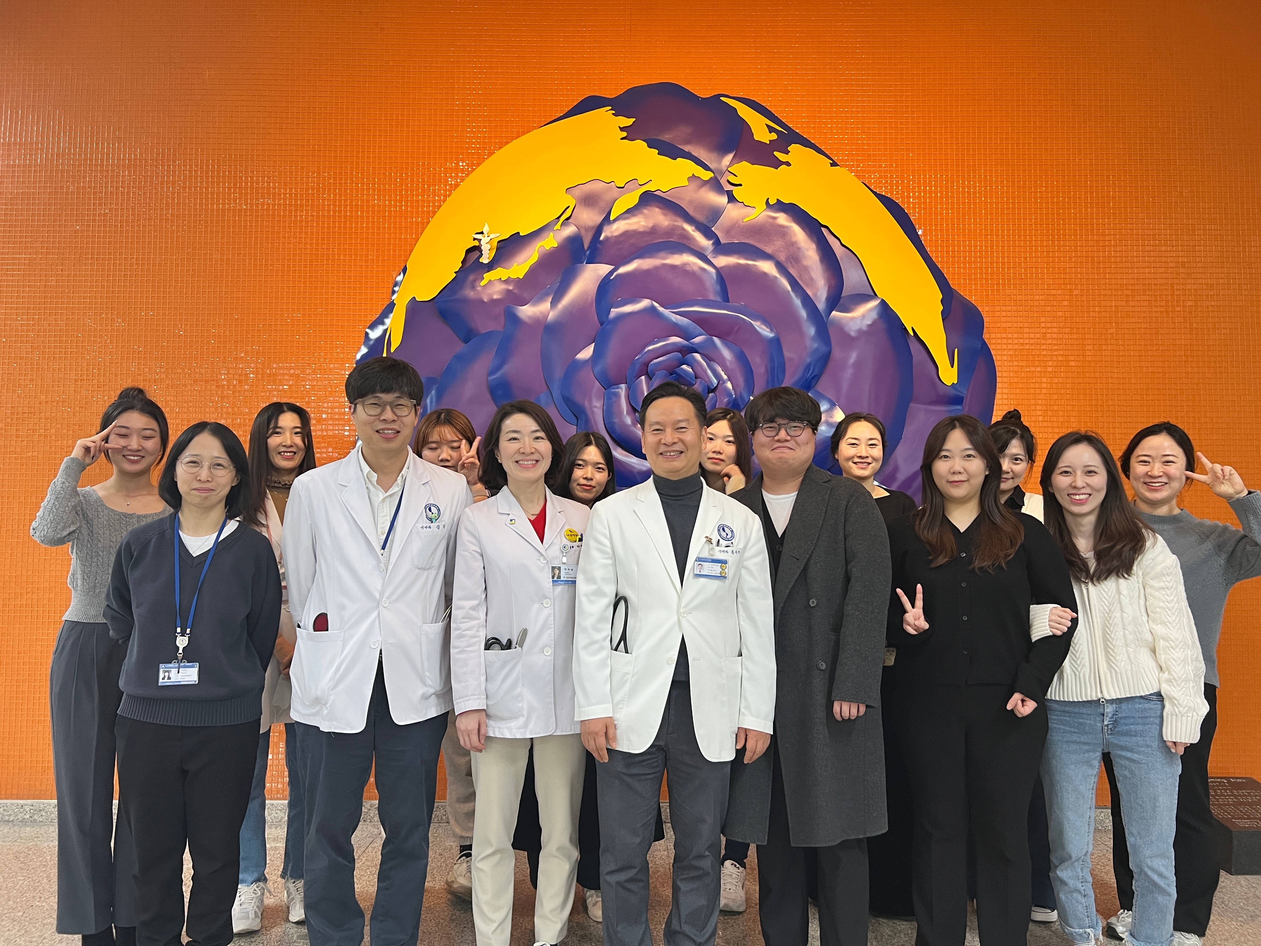 AJOU university group photo